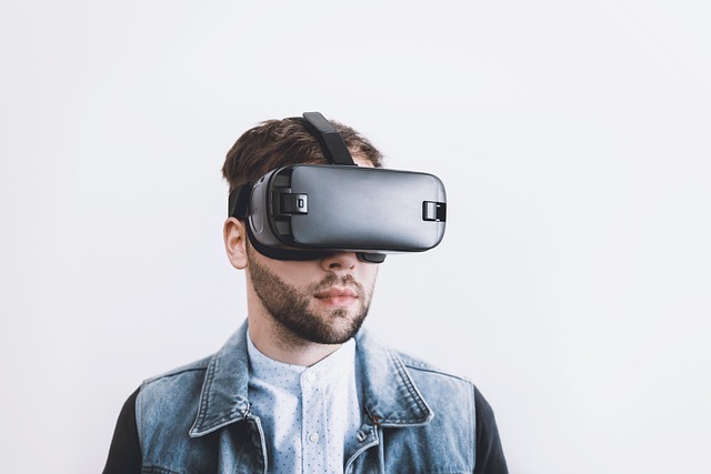 The Role of AI in Enhancing User Experience in Virtual Reality Entertainment